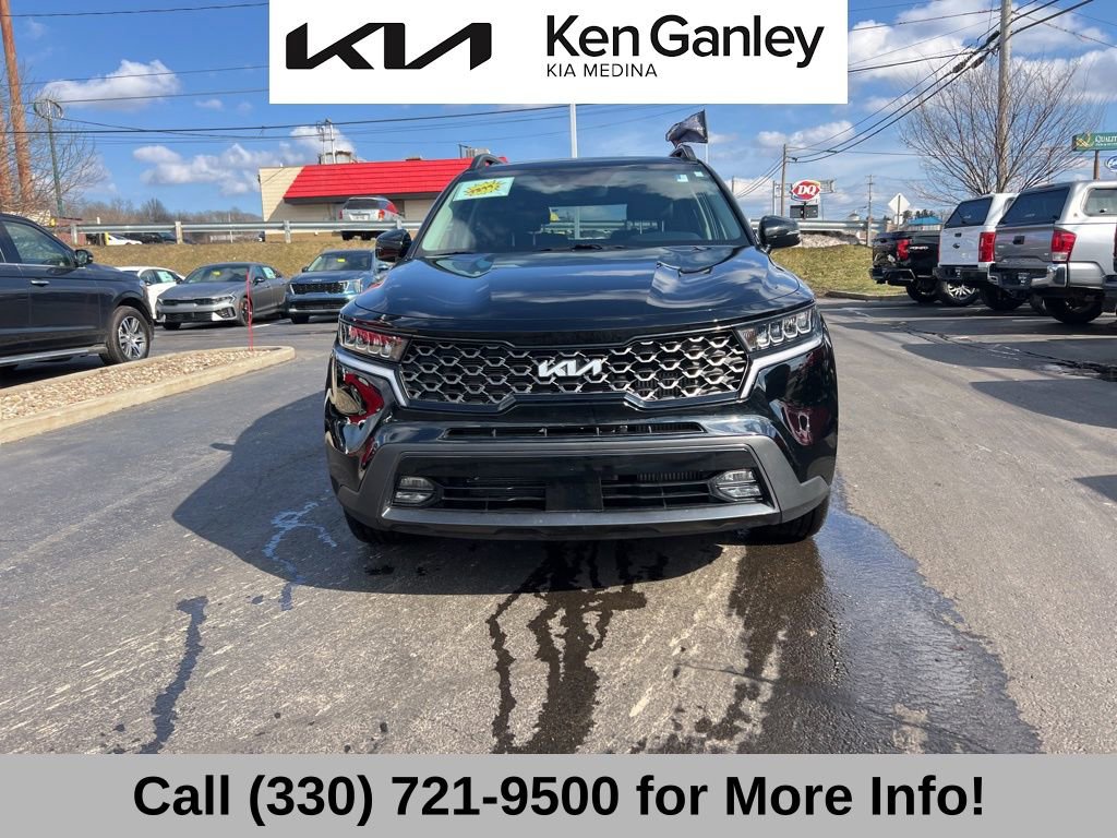 Certified 2023 Kia Sorento X-Line EX image 4