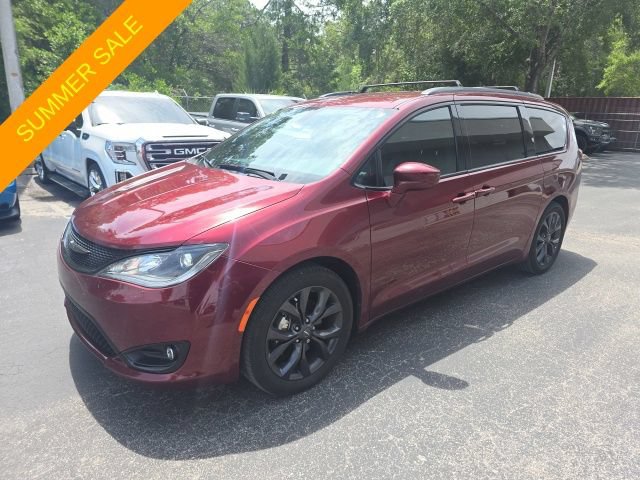 Certified 2020 Chrysler Pacifica Touring-L w/ S Appearance Package