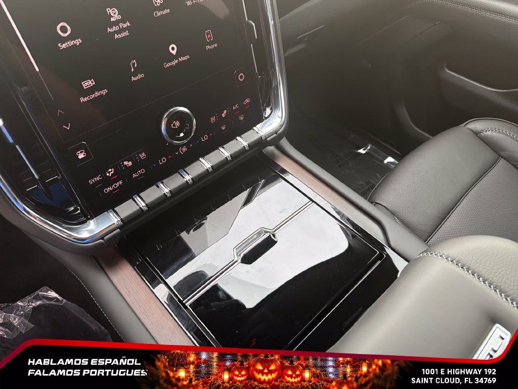 New 2026 GMC Yukon XL Denali w/ Denali Reserve Package AWD/4WD image 25