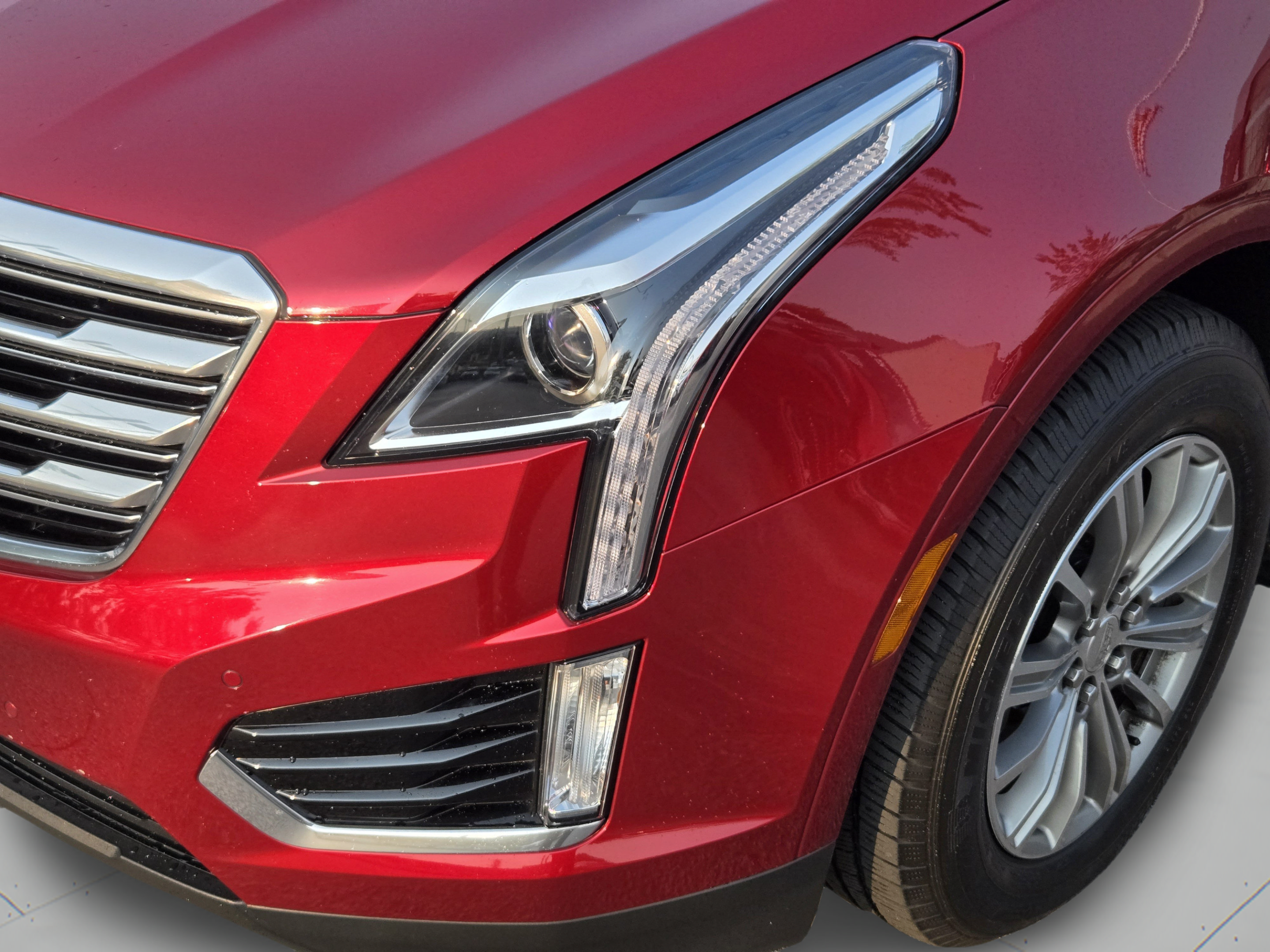Used 2019 Cadillac XT5 Luxury FWD image 9