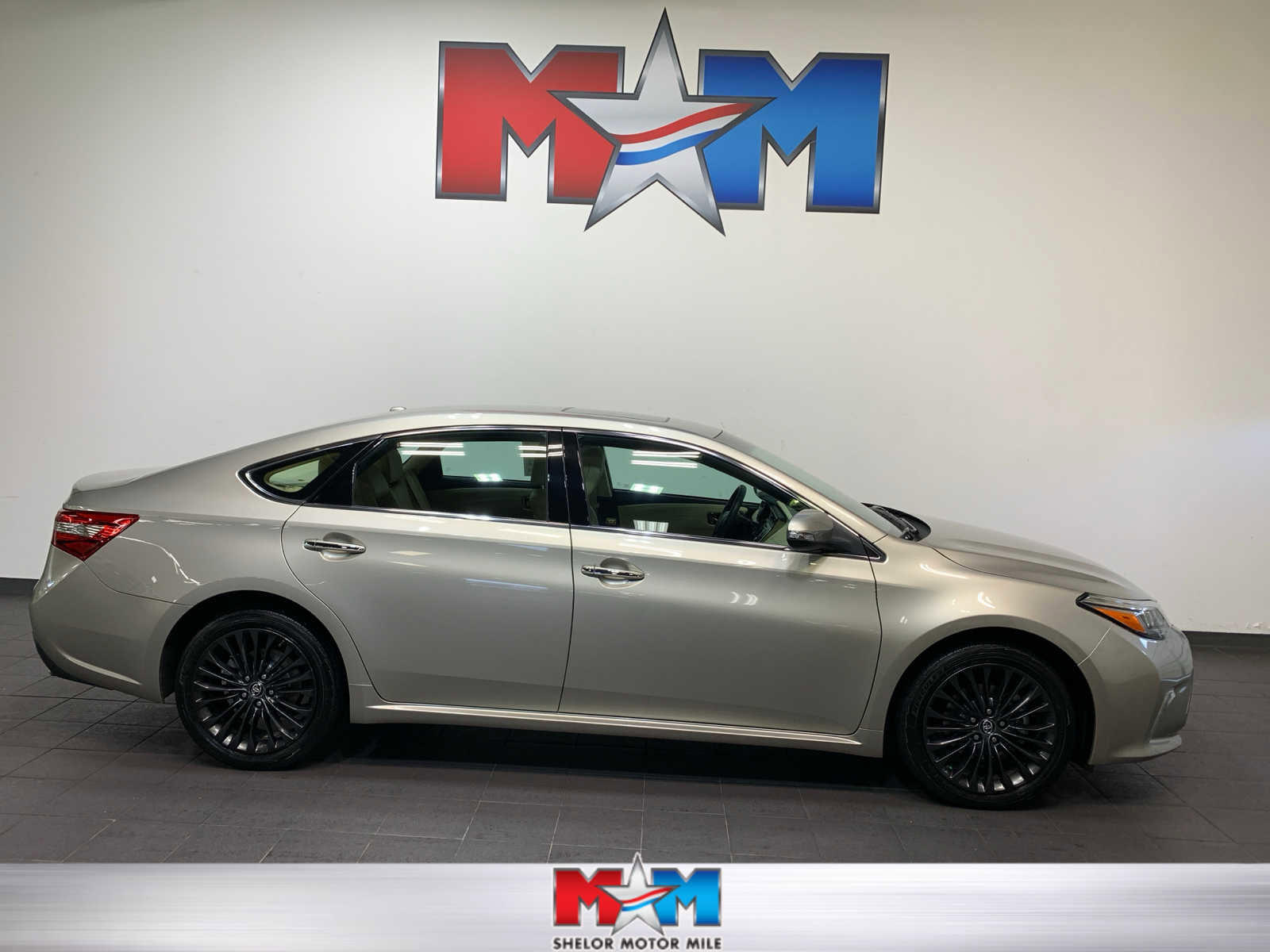 Used 2016 Toyota Avalon Touring