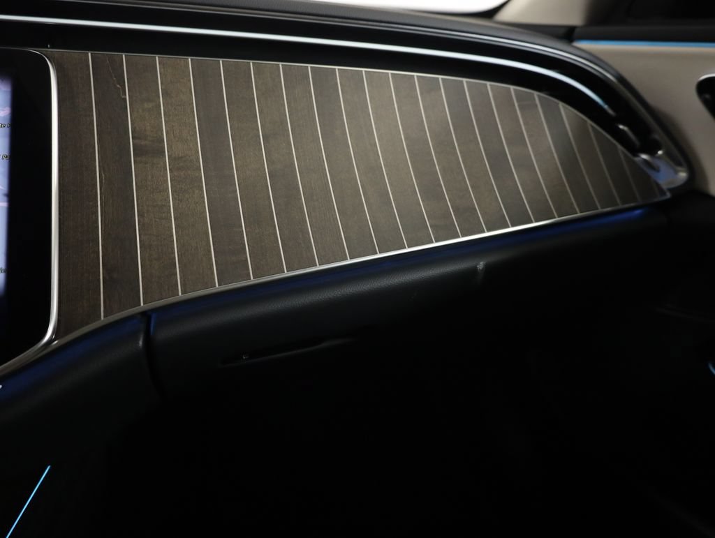 Certified 2025 Mercedes-Benz E 450 4MATIC Sedan image 18