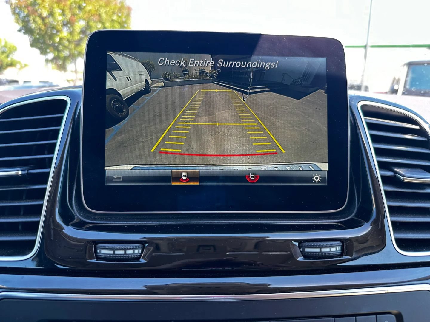Used 2018 Mercedes-Benz GLE 350 image 26
