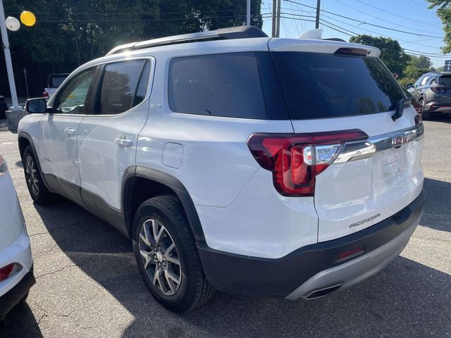 Used 2023 GMC Acadia SLT FWD image 4