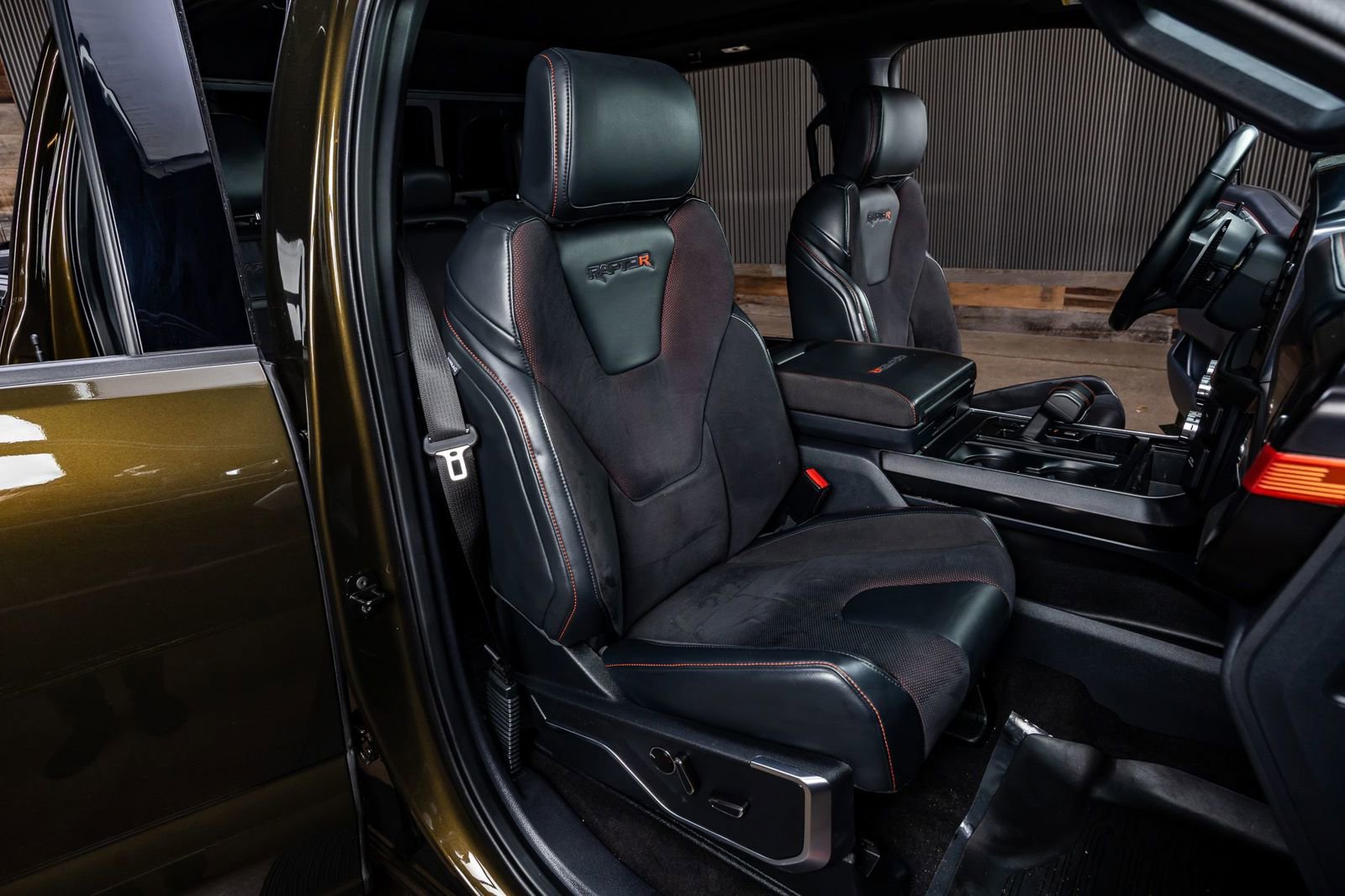 Used 2024 Ford F150 Raptor w/ Equipment Group 803A Raptor R image 29