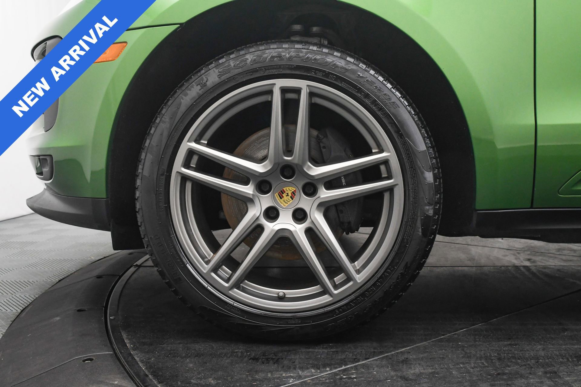 Used 2019 Porsche Macan Base image 31