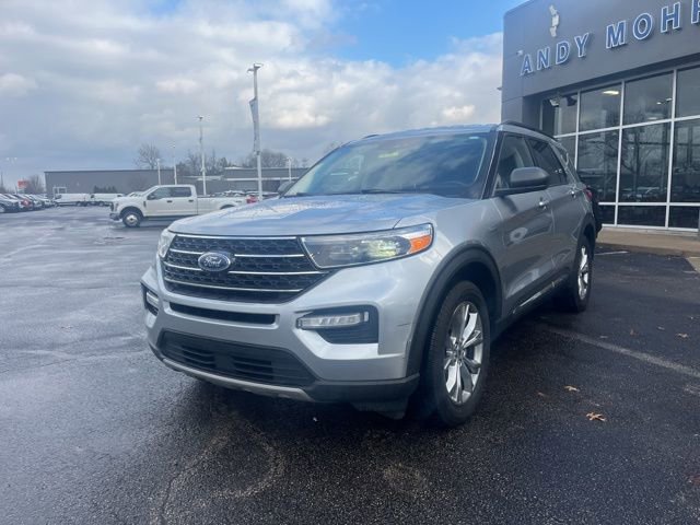 Used 2022 Ford Explorer XLT w/ Equipment Group 202A image 12