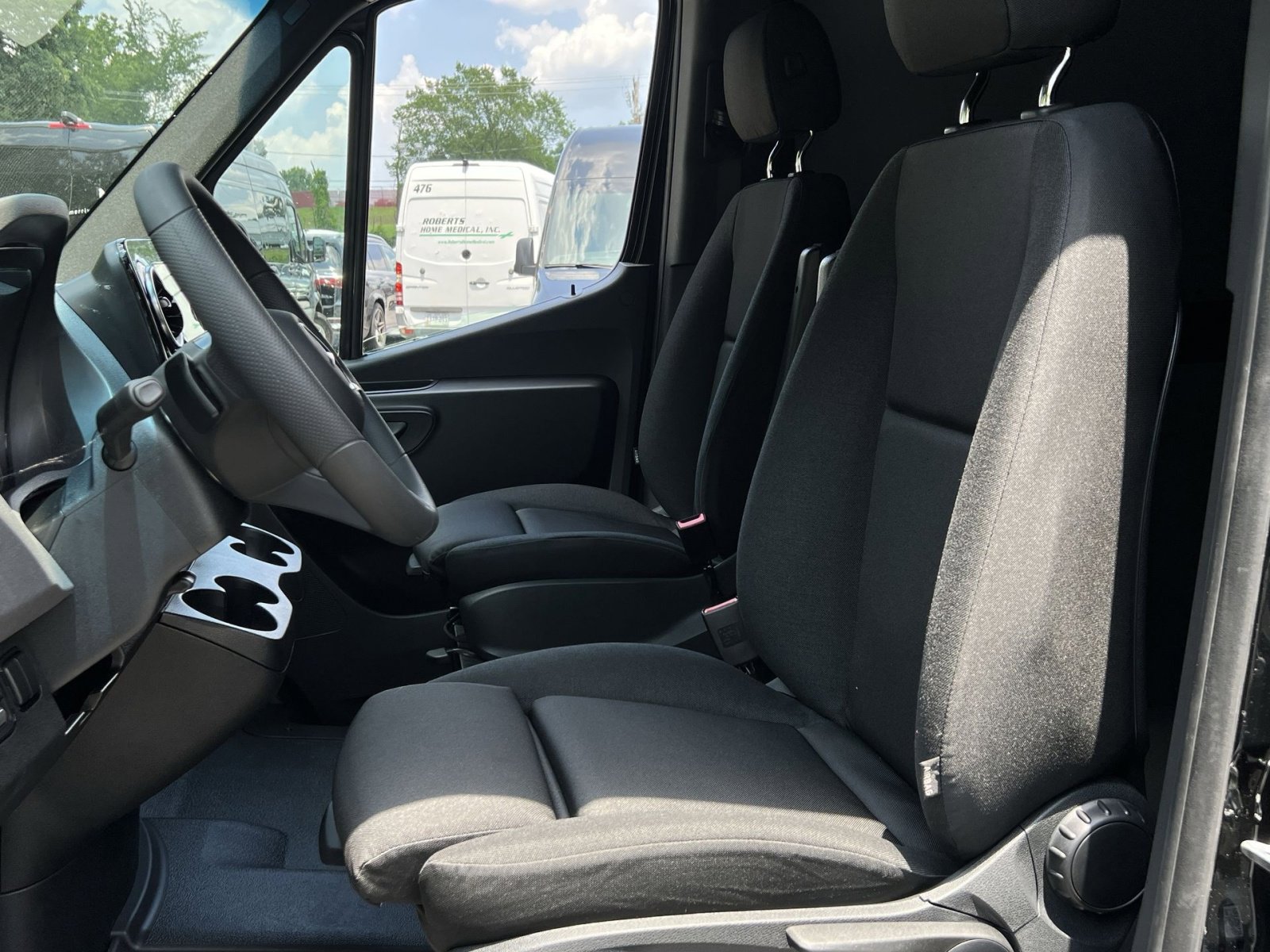 New 2025 Mercedes-Benz Sprinter 2500 image 11