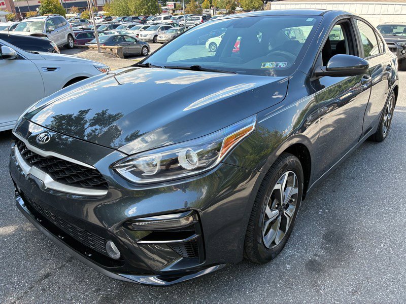 Used 2019 Kia Forte LXS FWD image 1