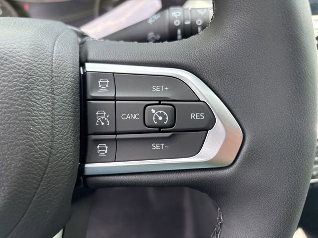 New 2025 Jeep Compass Limited image 23