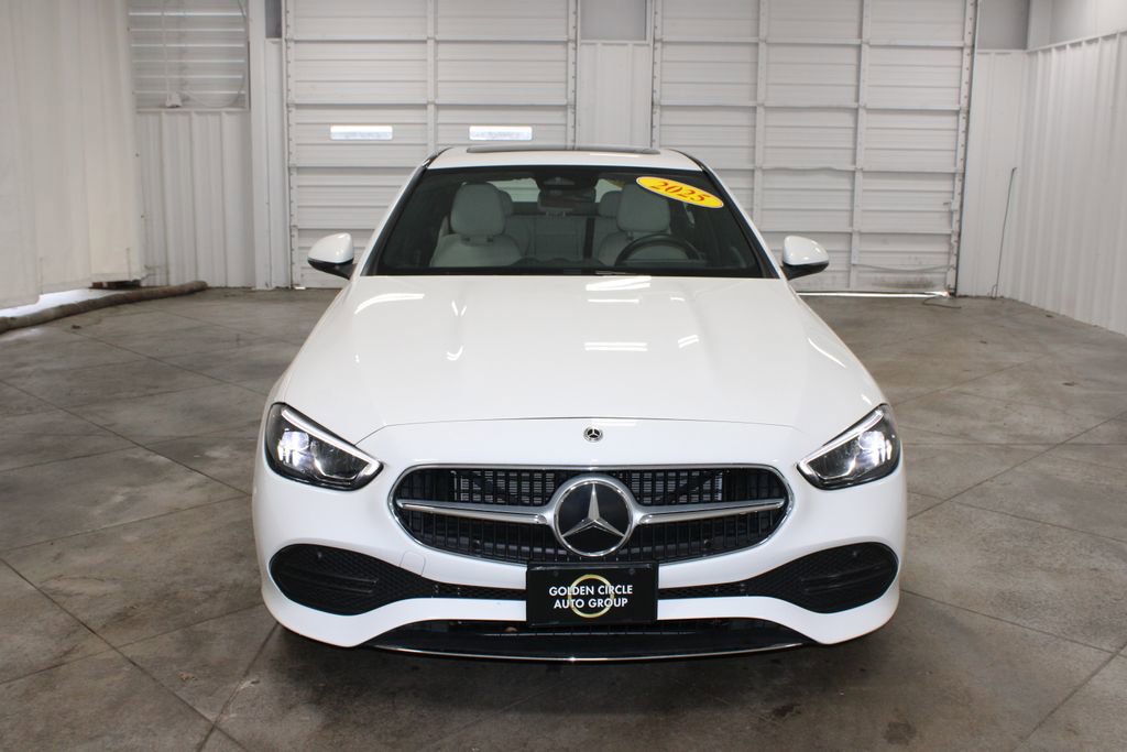 Used 2025 Mercedes-Benz C 300 4MATIC Sedan image 3