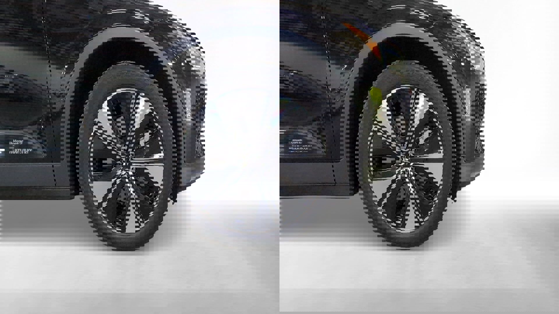 Certified 2024 Polestar Polestar 2 image 23