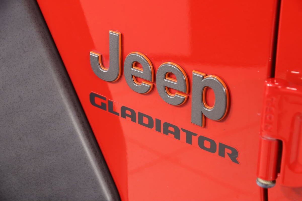 Used 2021 Jeep Gladiator Mojave w/ Trailer Tow Package AWD/4WD image 25