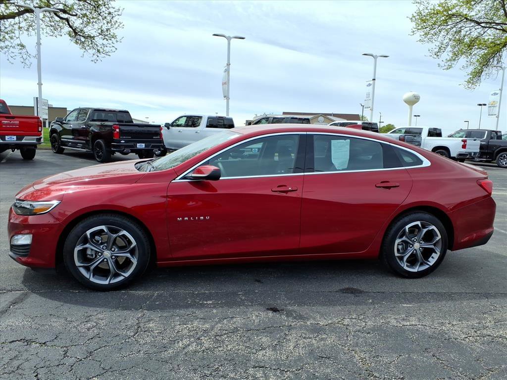 Used 2024 Chevrolet Malibu LT FWD image 4