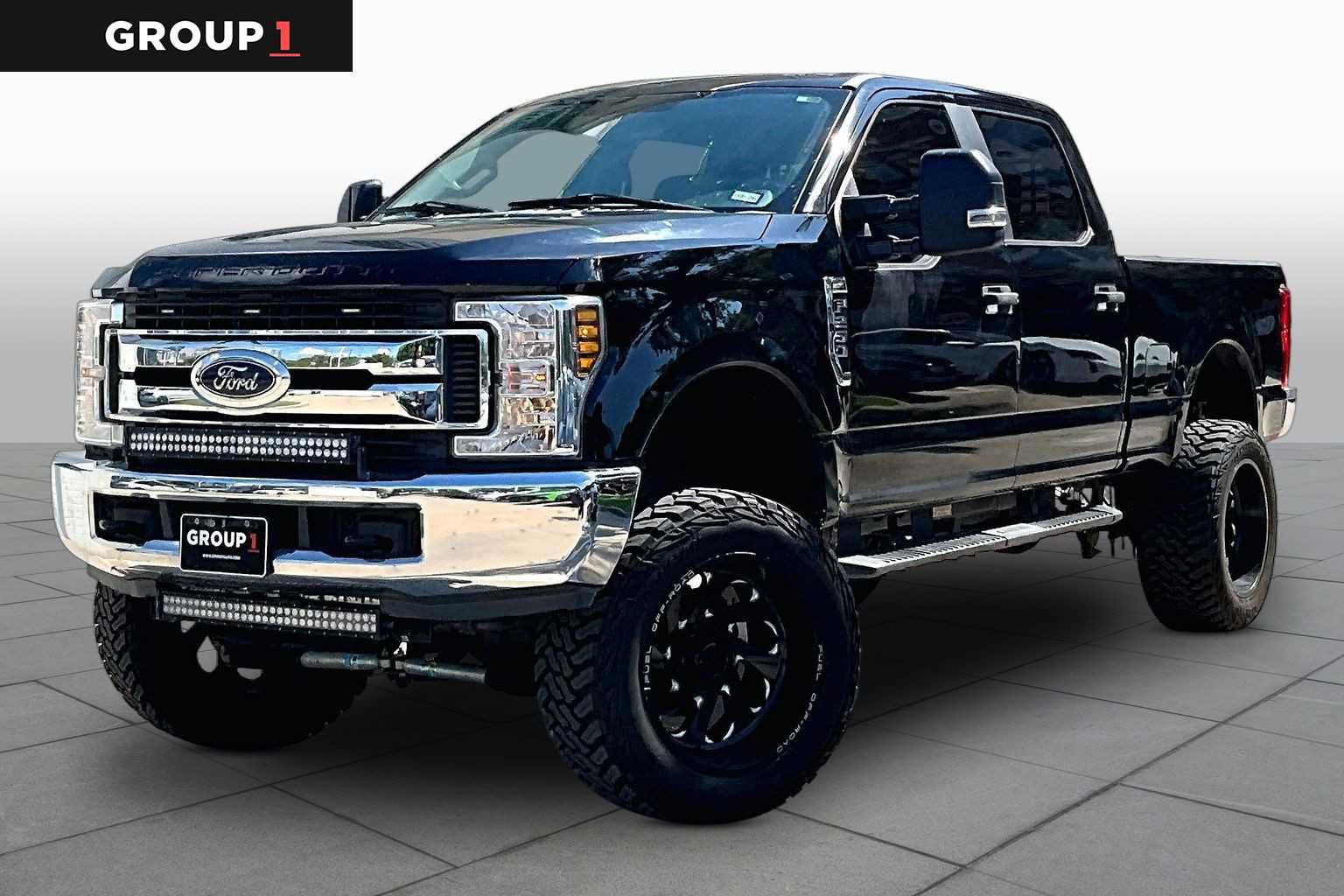Used 2018 Ford F250 XL w/ STX Appearance Package AWD/4WD image 1