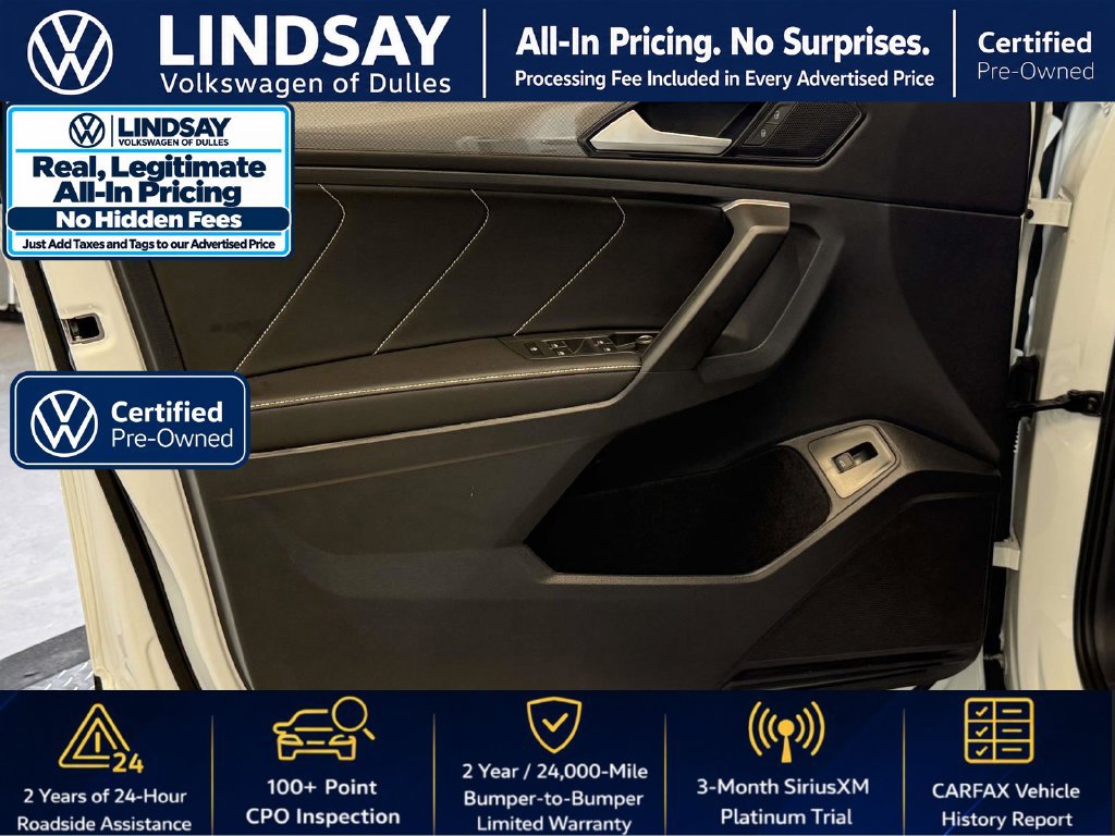Used 2024 Volkswagen Tiguan SE R-Line AWD/4WD image 10
