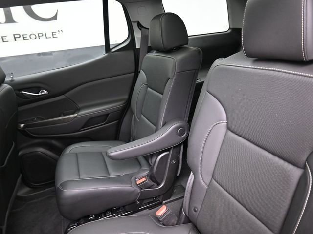 Used 2023 GMC Acadia SLT w/ Elevation Edition image 22
