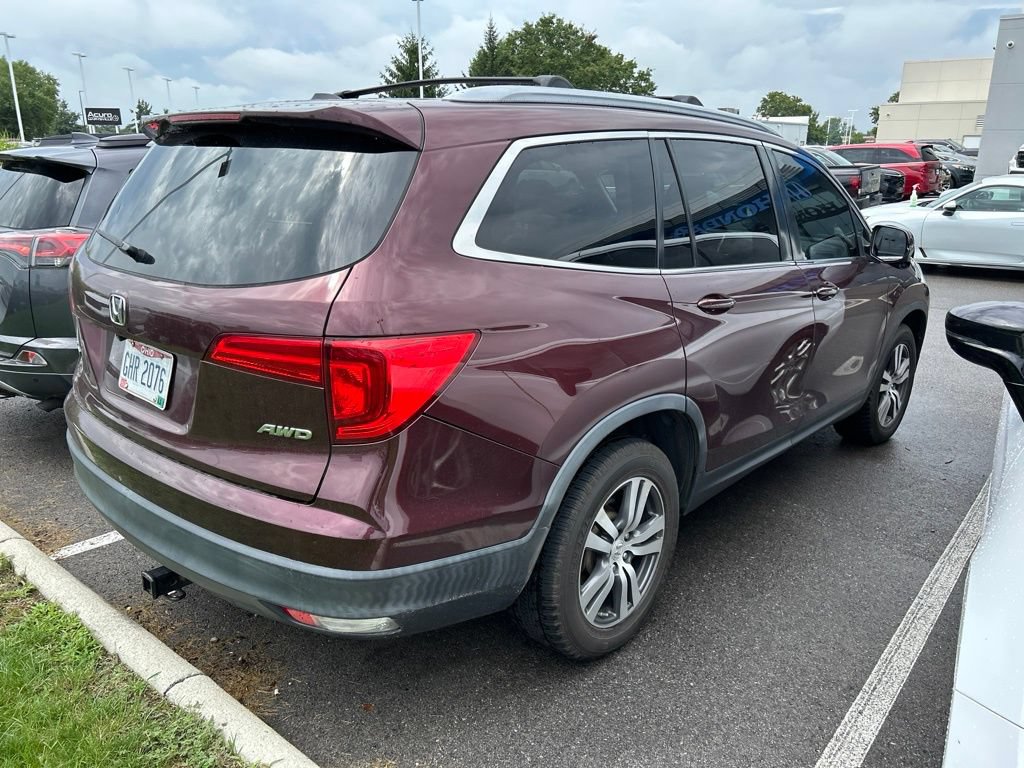 Used 2017 Honda Pilot EX-L image 3