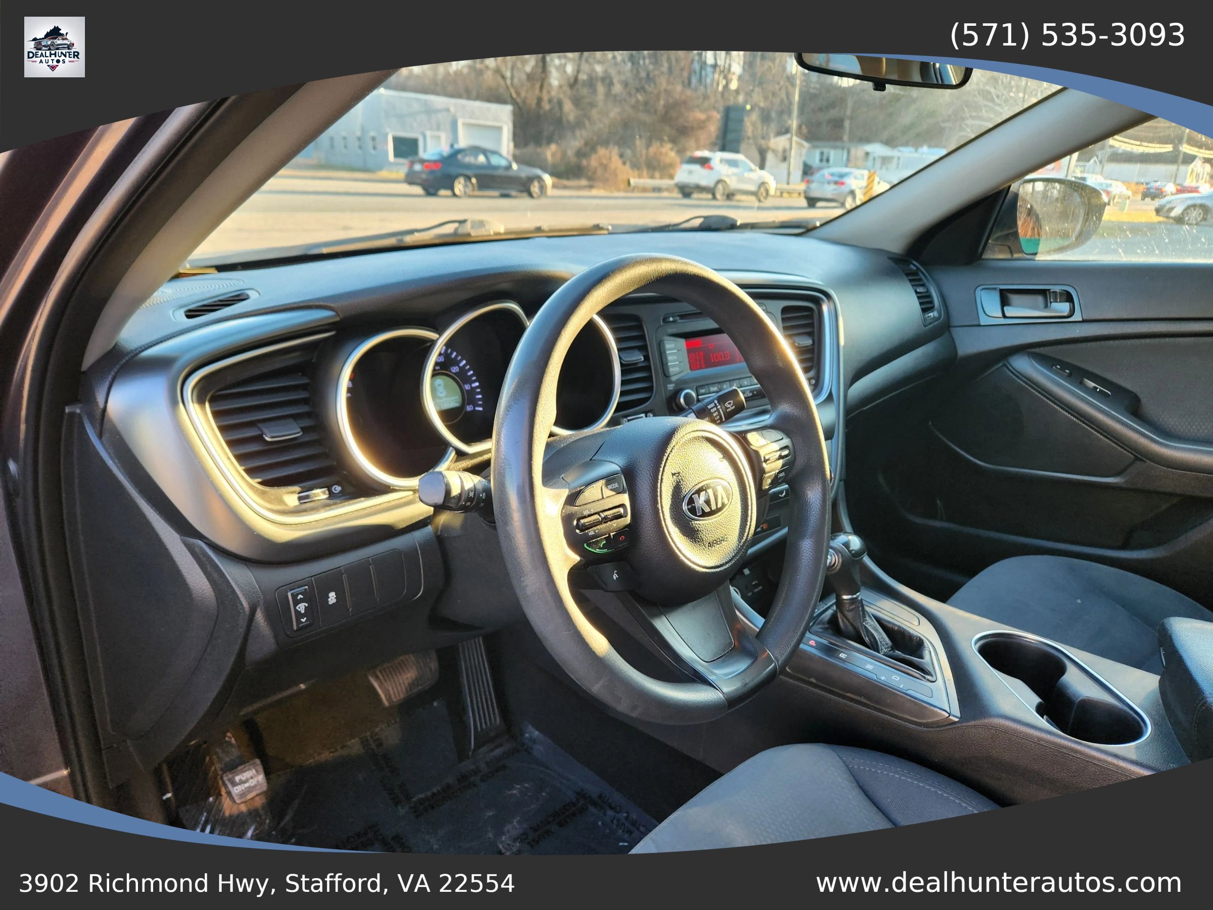 Used 2015 Kia Optima LX FWD image 25