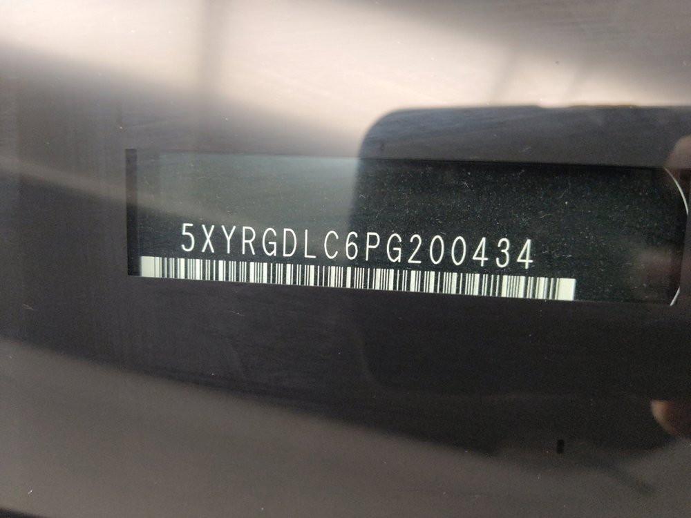 Used 2023 Kia Sorento LX AWD/4WD image 33