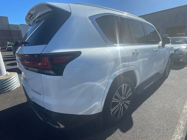 Certified 2025 Lexus LX 600 4WD w/ Accessory Package (Z1) image 6