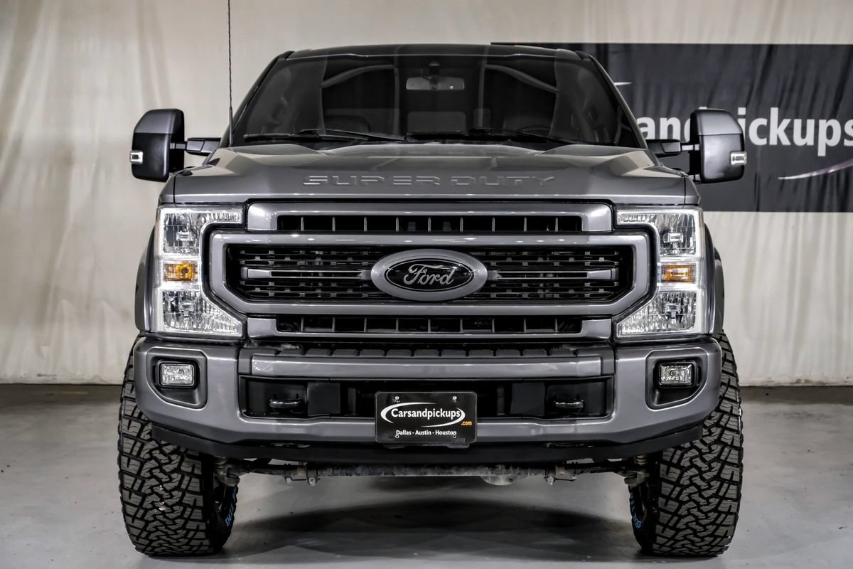 Used 2022 Ford F250 Lariat w/ Lariat Value Package AWD/4WD image 3