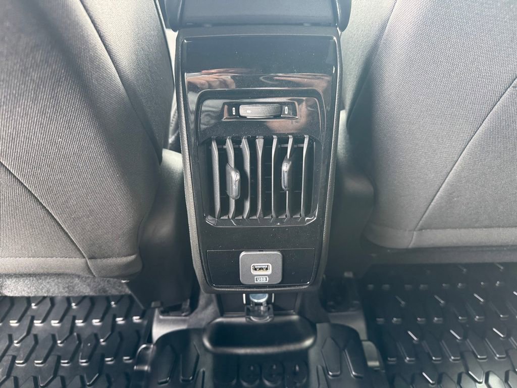 New 2025 Jeep Compass Sport image 13