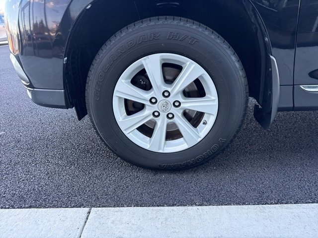 Used 2013 Toyota Highlander SE image 8