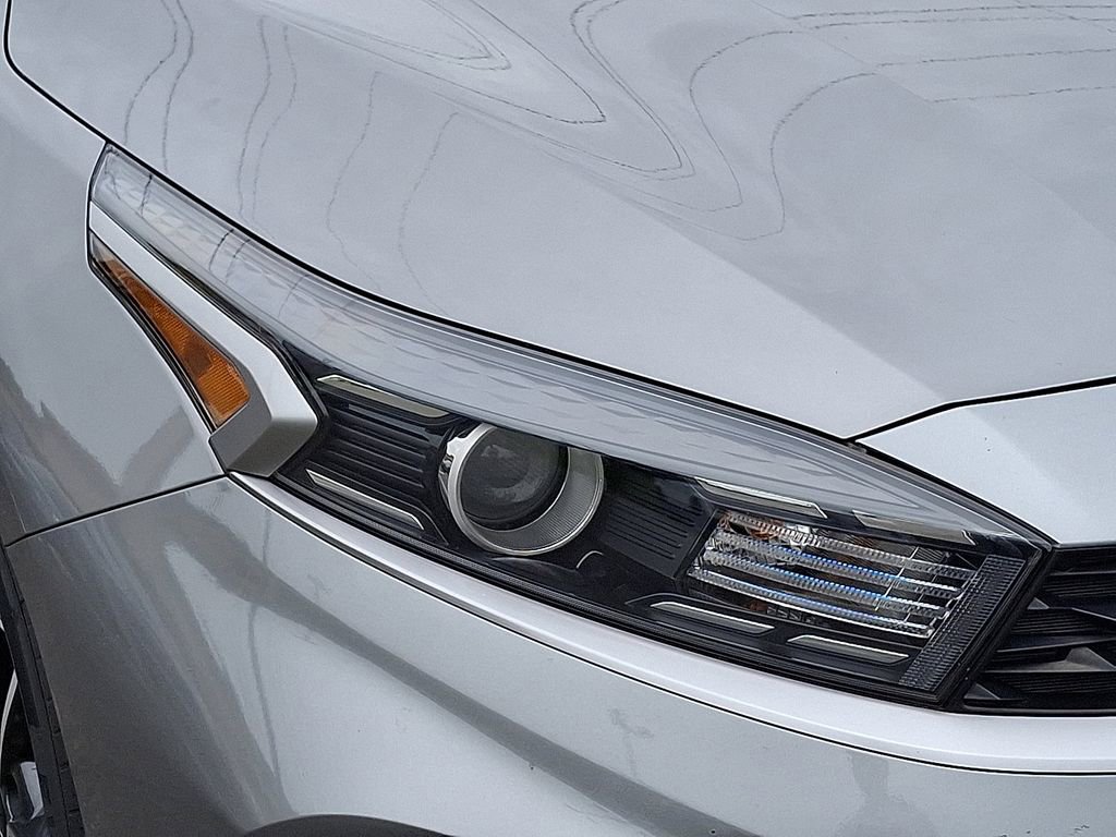 Used 2022 Kia Forte LXS FWD image 10