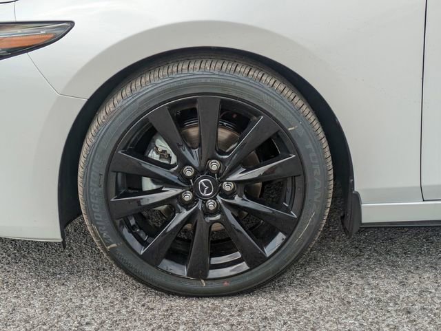 New 2025 MAZDA MAZDA3 2.5 Turbo Sedan w/Premium Plus image 12