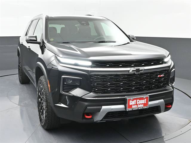 Used 2024 Chevrolet Traverse Z71 w/ Enhanced Driving Package AWD/4WD image 3