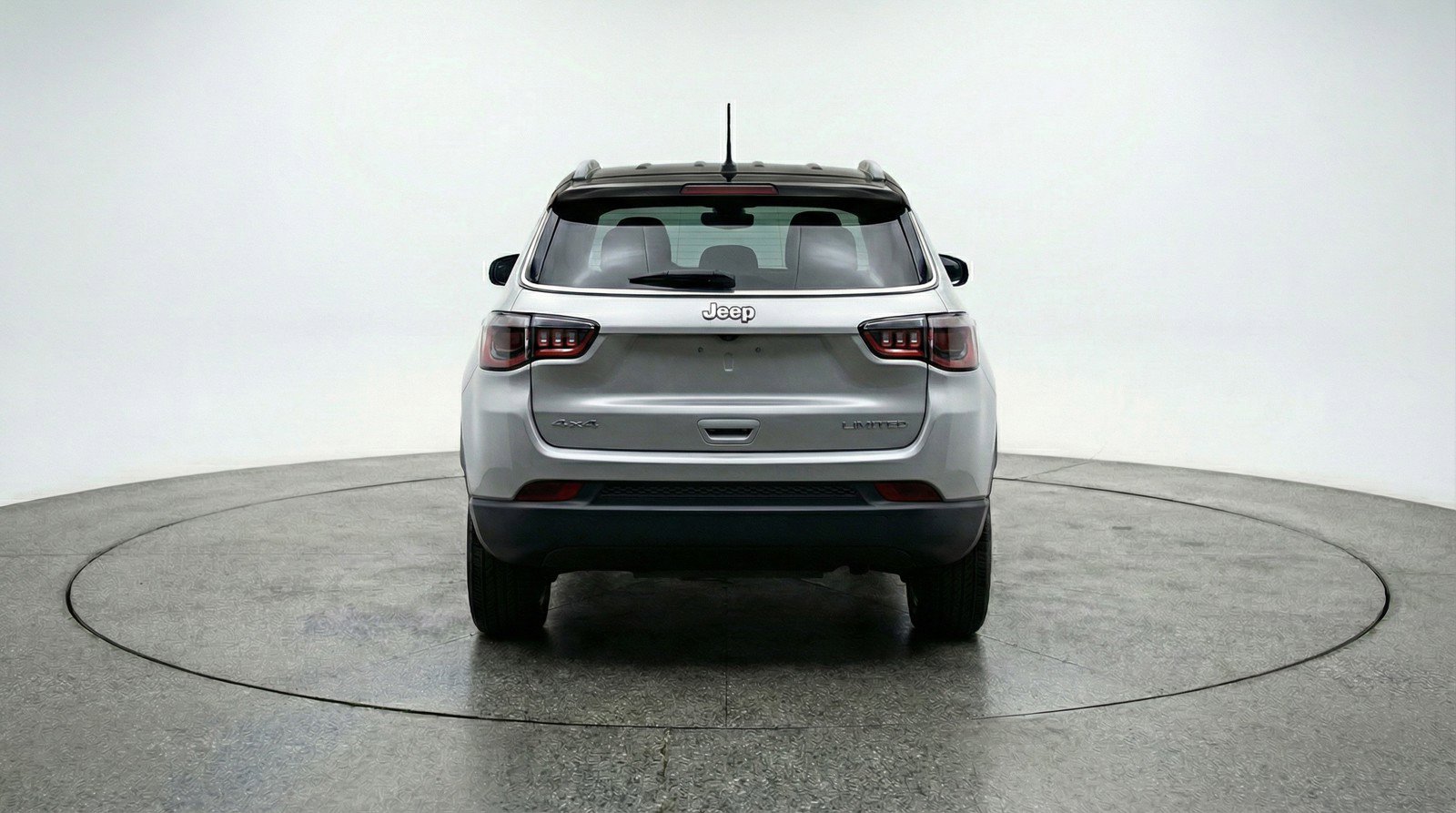 Used 2025 Jeep Compass Limited image 7