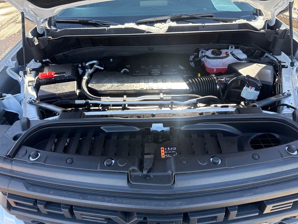 Used 2026 Chevrolet Silverado 1500 Custom w/ Turbomax Blackout Package image 21