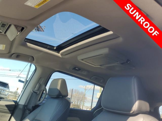 Certified 2024 Honda Odyssey Touring image 14