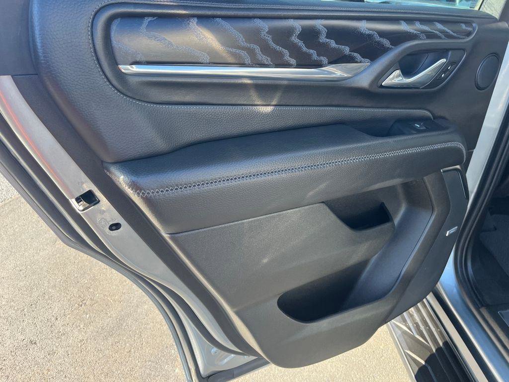 Used 2023 GMC Yukon Denali image 22