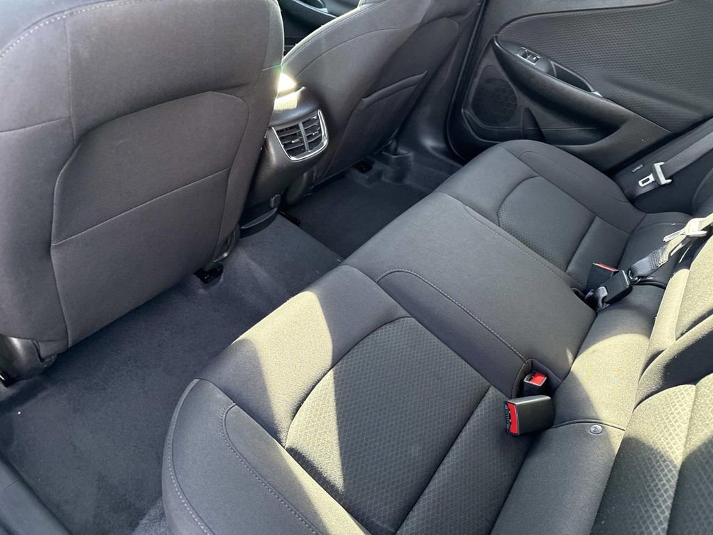 Used 2024 Chevrolet Malibu LT image 14