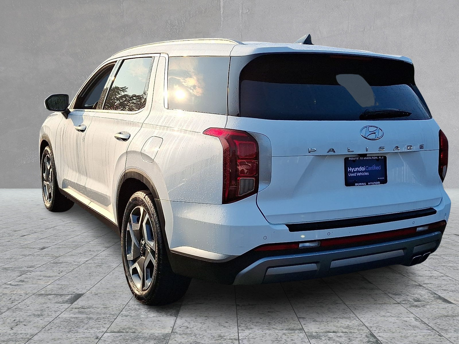 Certified 2025 Hyundai Palisade SEL FWD image 6