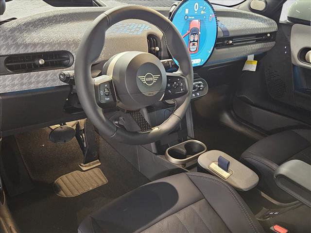 Used 2025 MINI Cooper S image 9