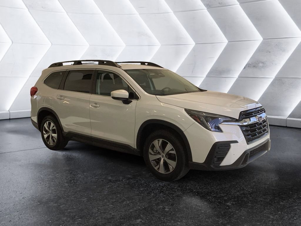 Certified 2025 Subaru Ascent Premium image 1