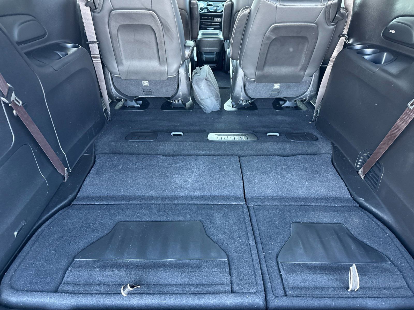 Used 2020 Chrysler Pacifica Touring-L w/ S Appearance Package image 15