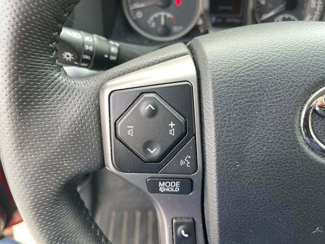 Used 2016 Toyota Tacoma SR5 image 29