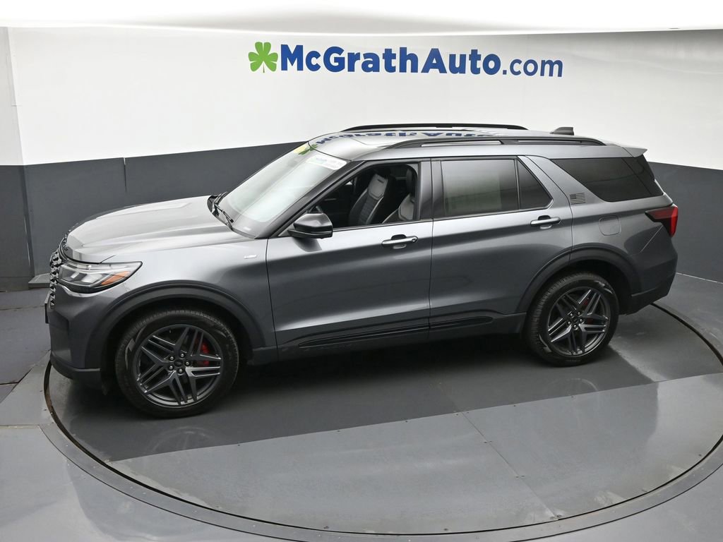 Used 2025 Ford Explorer ST-Line w/ Premium Package AWD/4WD image 22