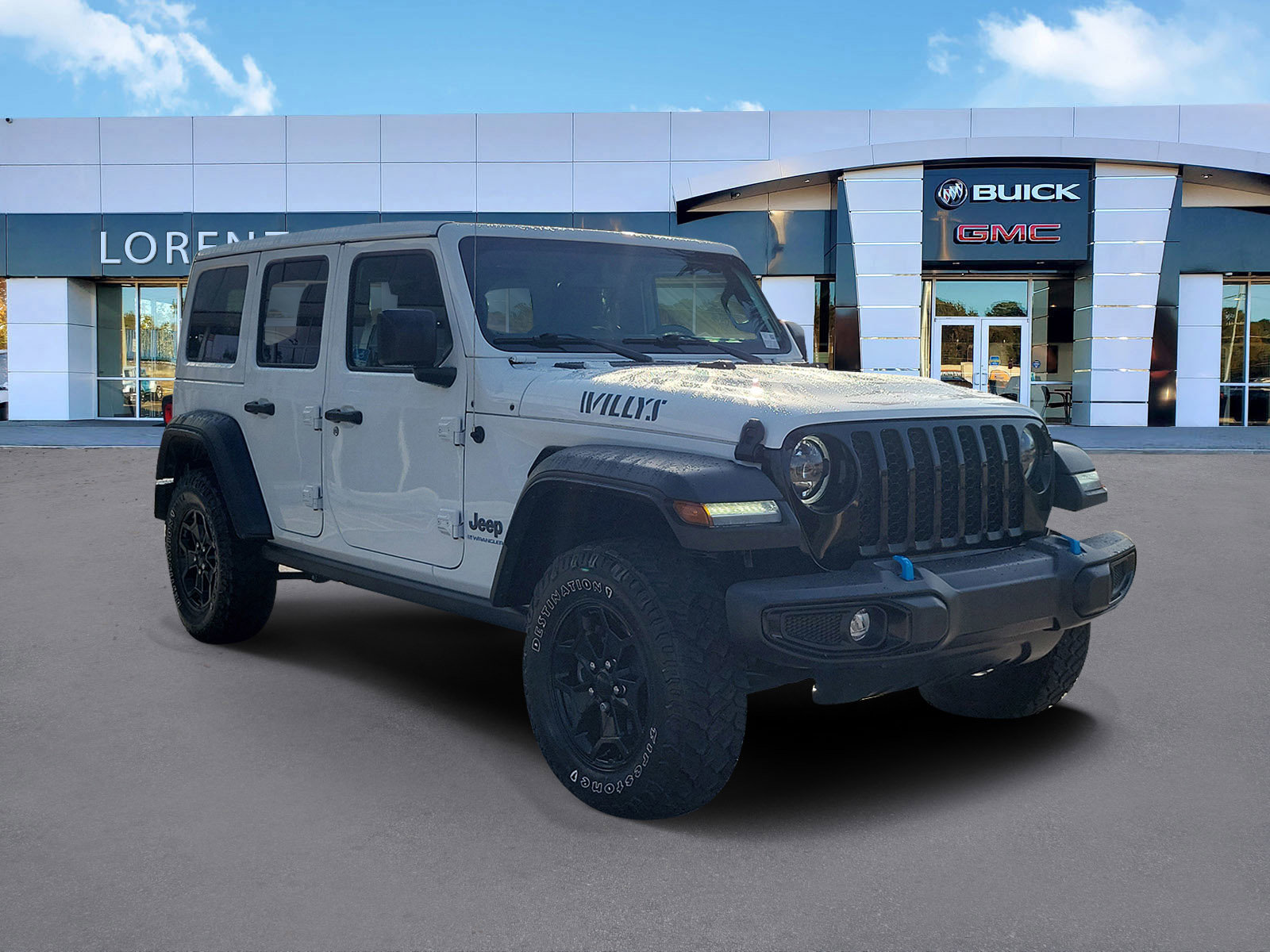 Used 2023 Jeep Wrangler Unlimited w/ Sun & Screen Package image 3