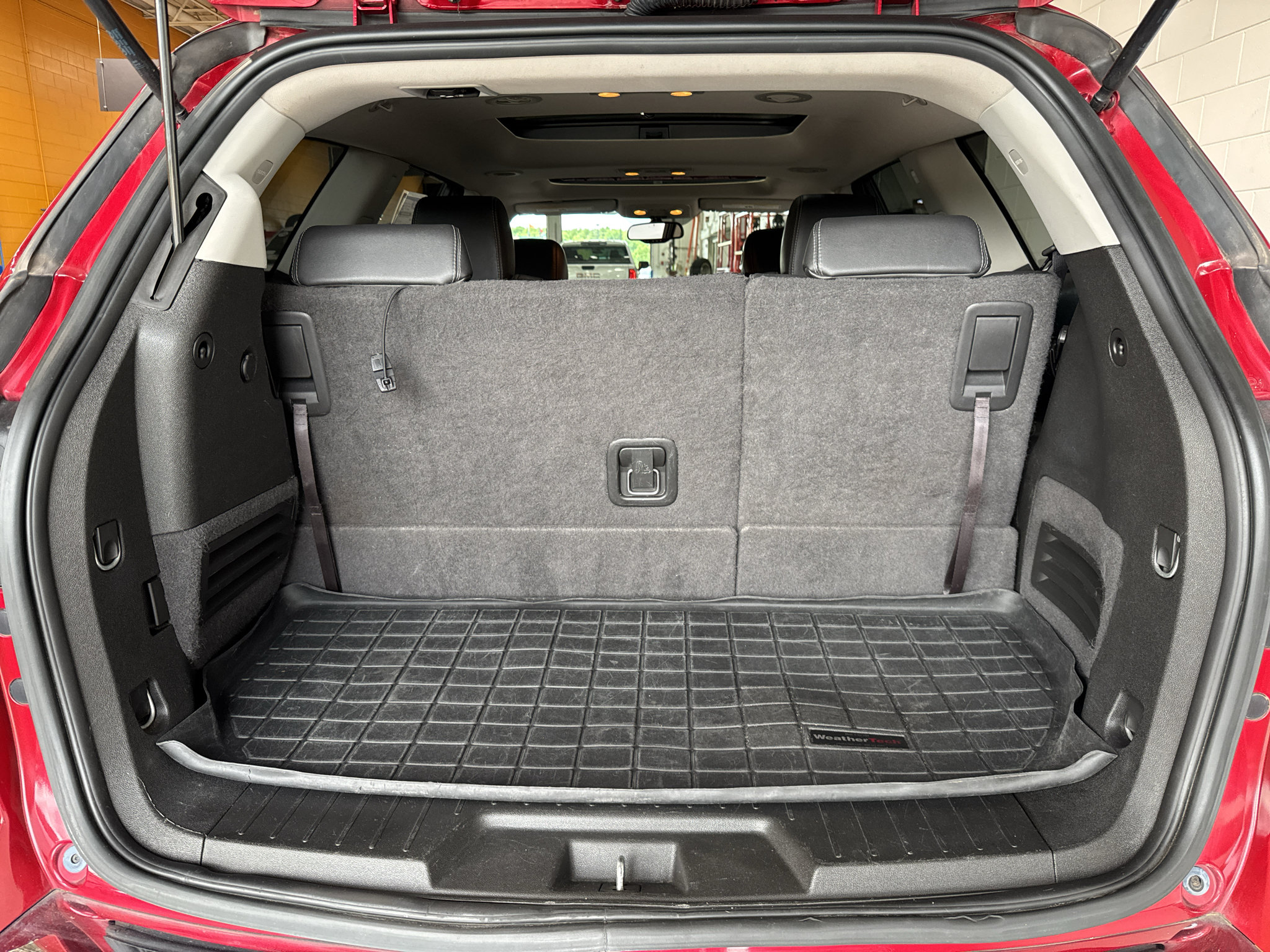 Used 2014 Buick Enclave Leather w/ Trailering Provision Package AWD/4WD image 21