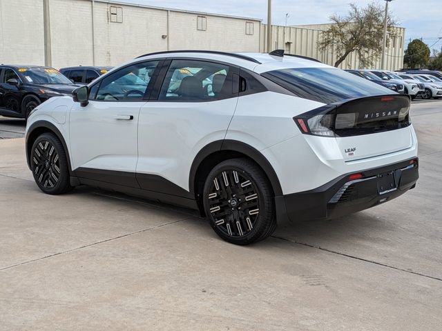 New 2026 Nissan Leaf Platinum+ w/ Cargo Package (Platinum+) FWD image 8