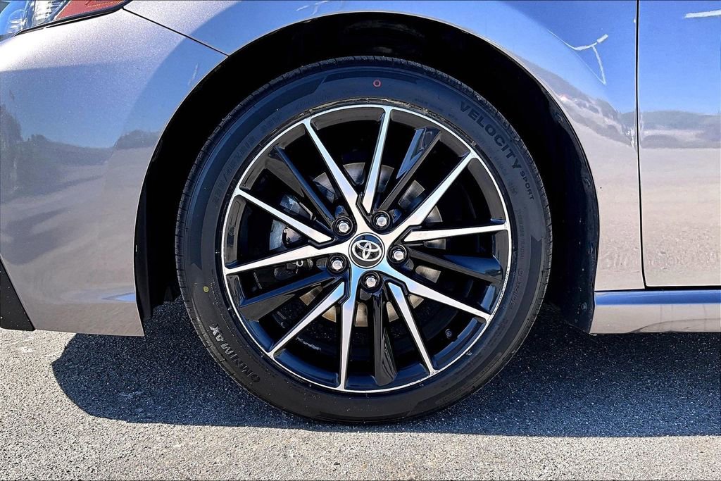 Certified 2022 Toyota Camry SE image 34