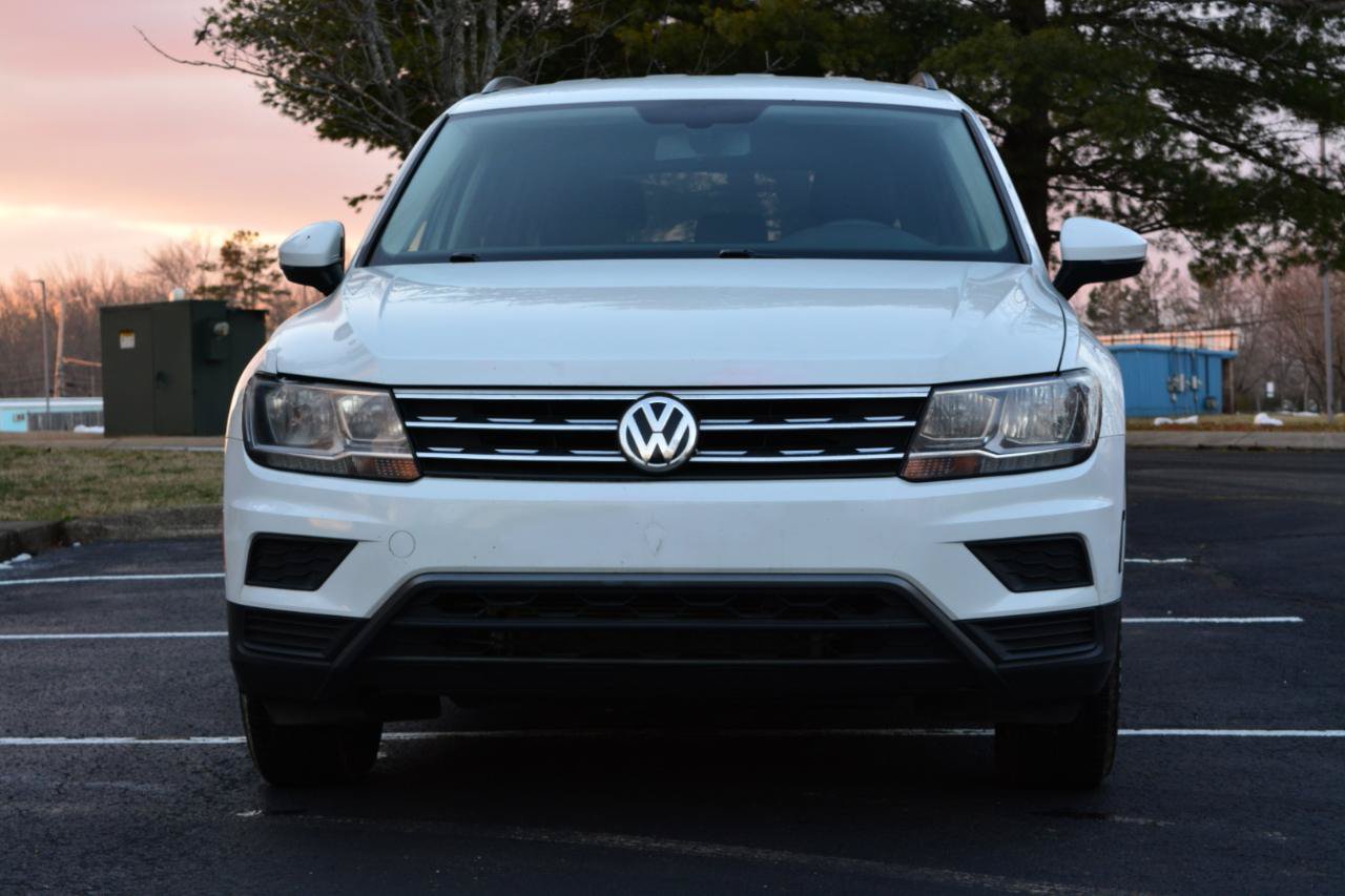 Used 2021 Volkswagen Tiguan SE AWD/4WD image 2