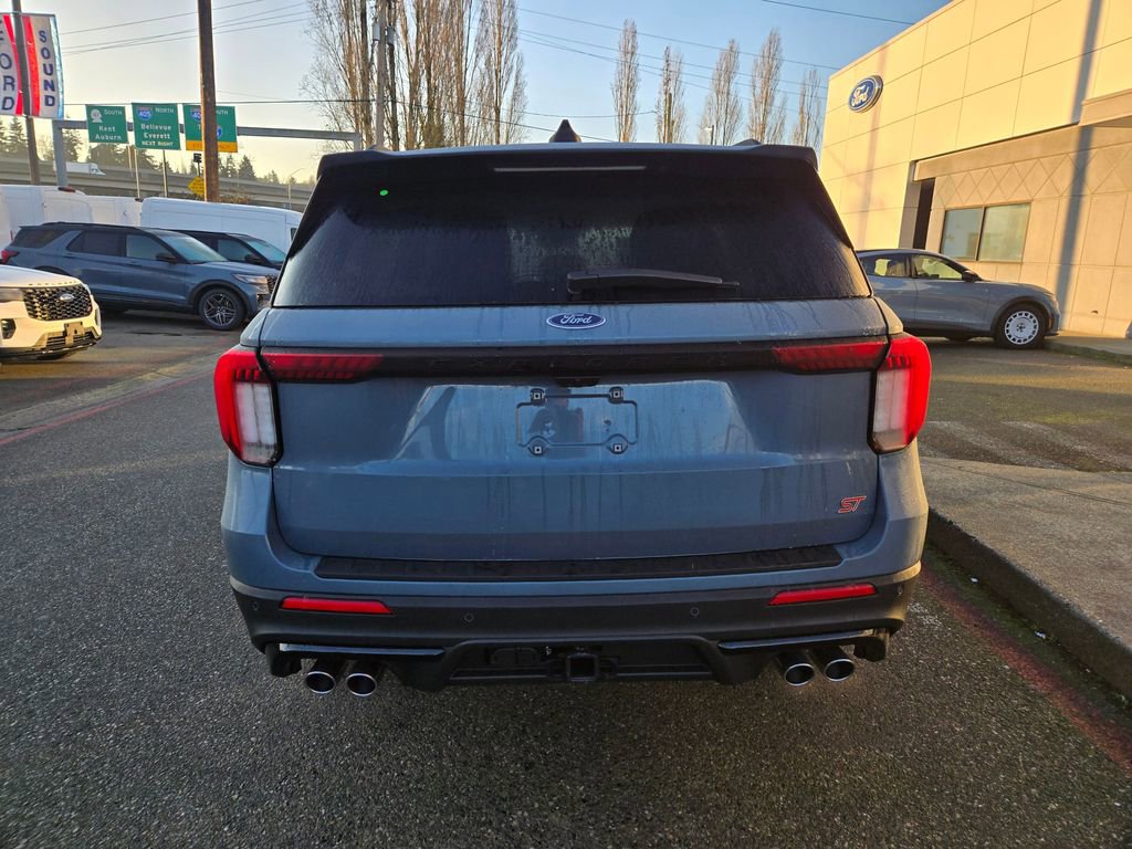 New 2026 Ford Explorer ST image 6