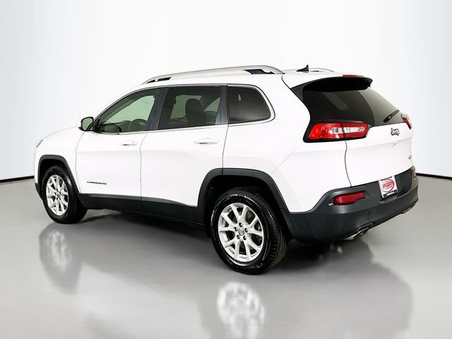 Used 2017 Jeep Cherokee Latitude w/ Cold Weather Group image 15