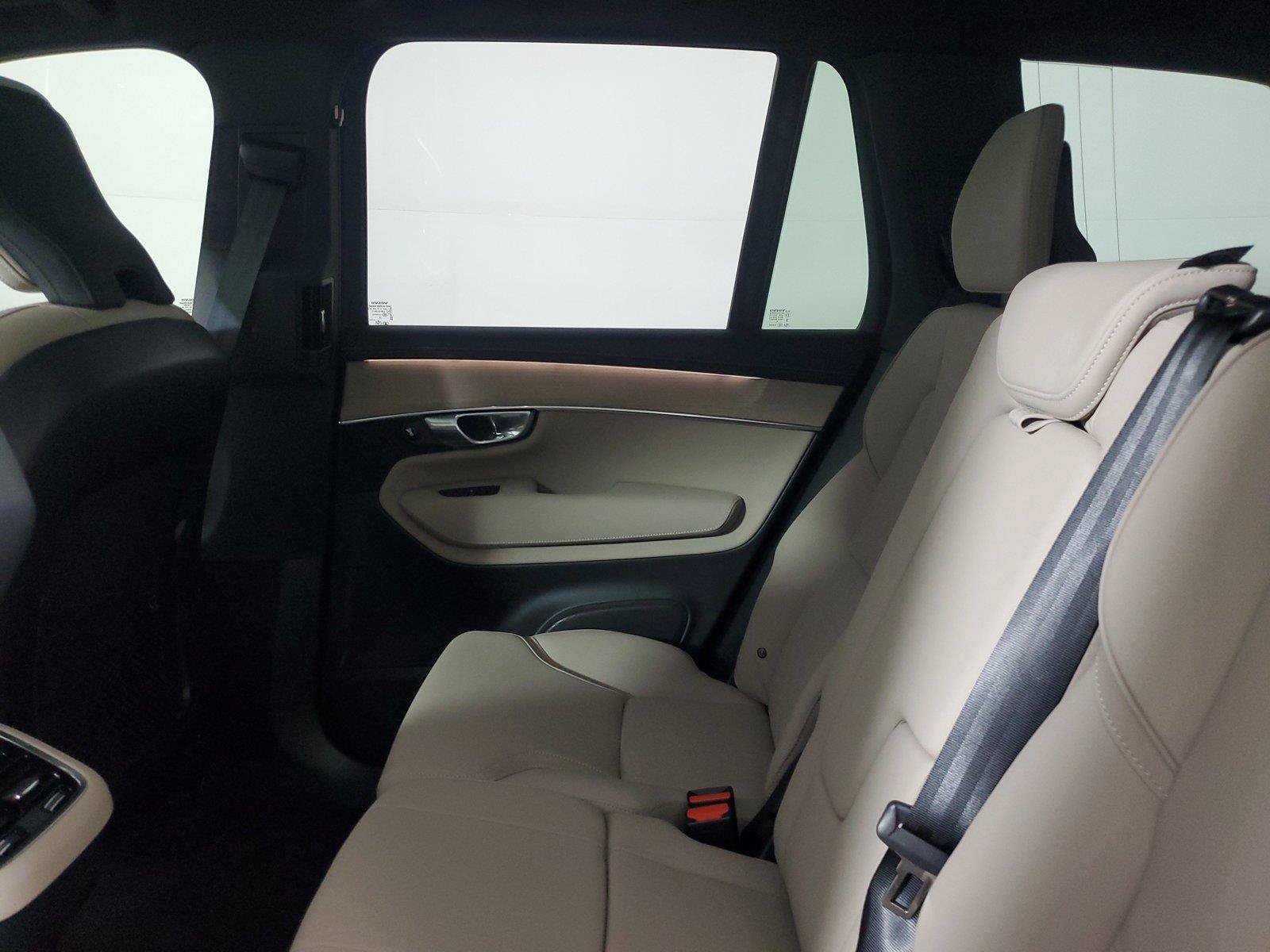 Certified 2026 Volvo XC90 B6 Plus w/ Protection Package Premier AWD/4WD image 12